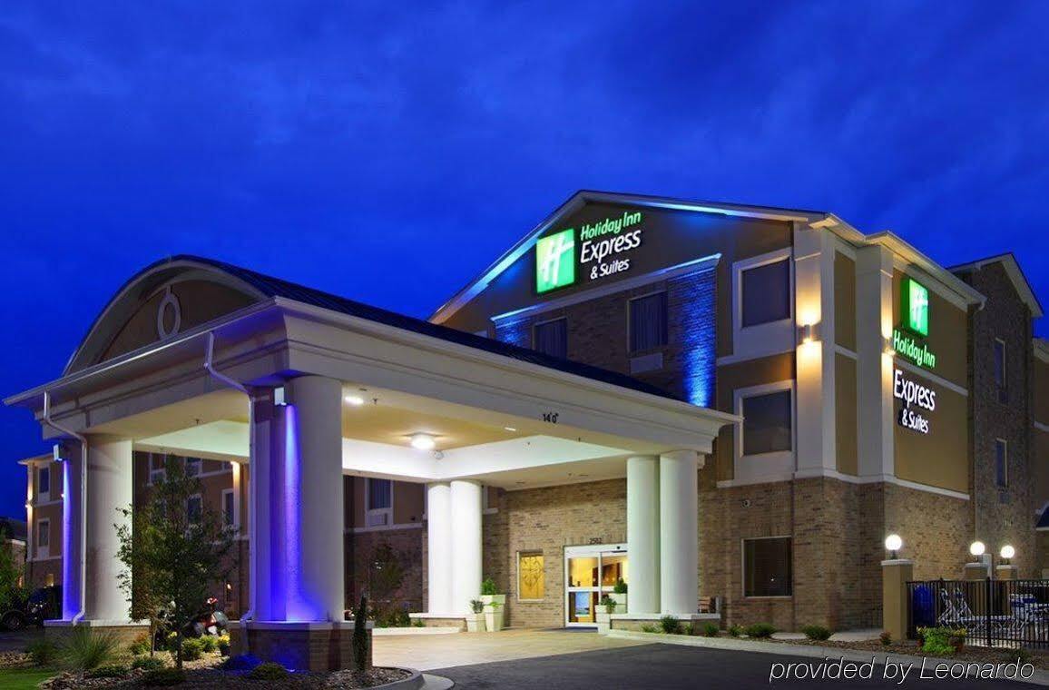 Holiday Inn Express & Suites Charlotte North, An Ihg Hotel Esterno foto